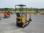 1-Ton Mini Hydraulic Excavator – 13.5HP Rato Engine Micro Crawler Digger (AGT Industrial)